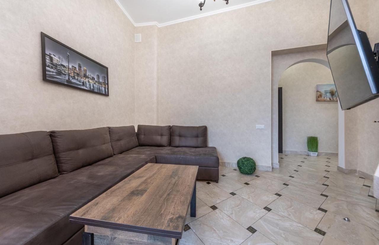 Maidan, Khreschatyk 3Br Kijev Kültér fotó